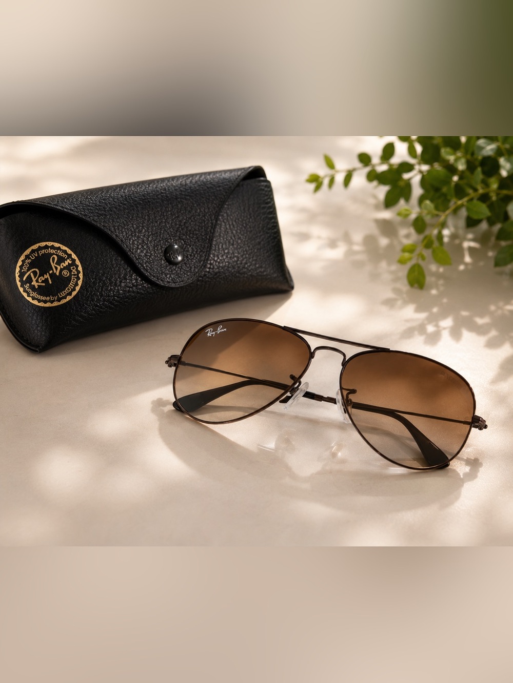Ray-Ban Aviator Sunglasses — Brown Gradient Lenses, Black Frame
